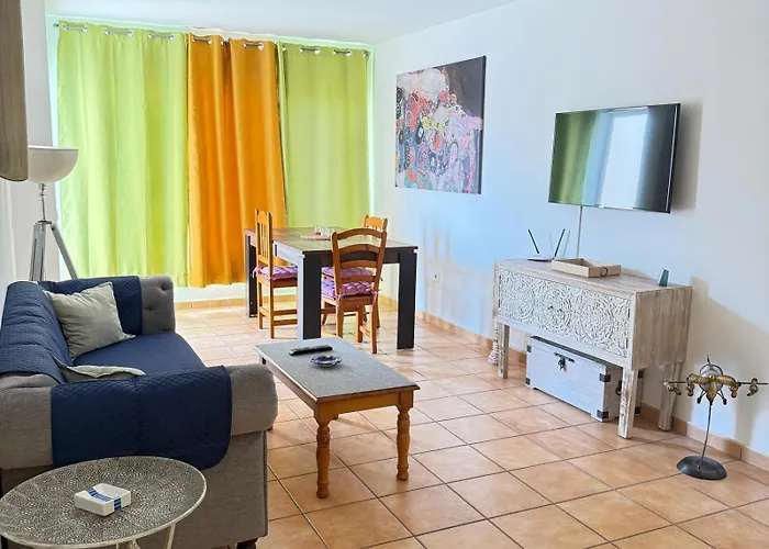 Corralejo Suite Tatil Evi *